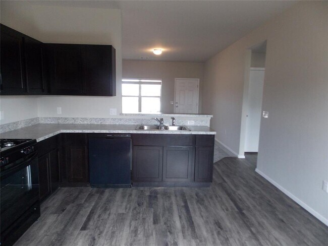 Foto del edificio - 1841 Jack Rabbit Ln