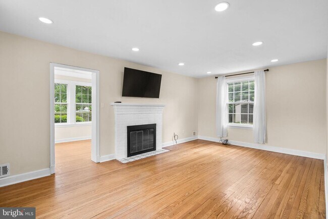 Foto del edificio - 2200 Windham Ln