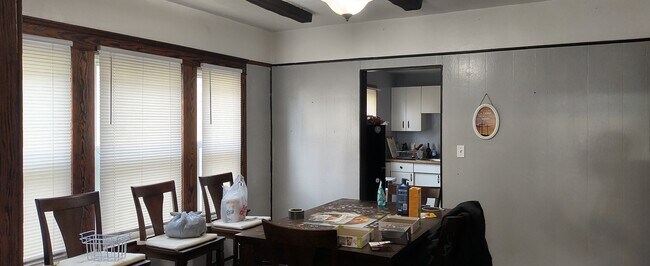 Foto del edificio - 4504 Beta Ave