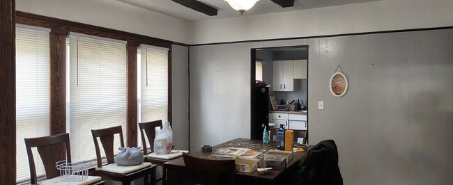 Building Photo - 4504 Beta Ave