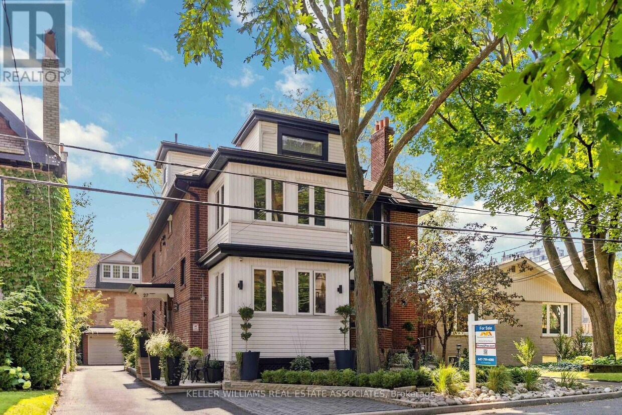 Photo principale - 27-27 Glen Elm Ave