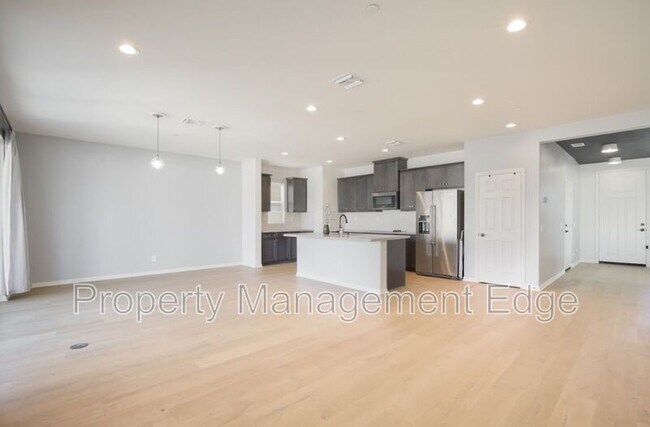 Building Photo - 28426 Joey Ct
