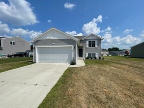 Building Photo - 10381 Schrier Ln