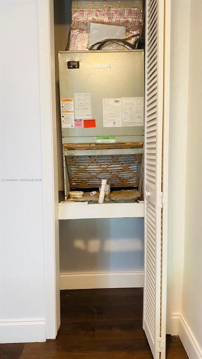 Foto del edificio - 5407 NW 27th St