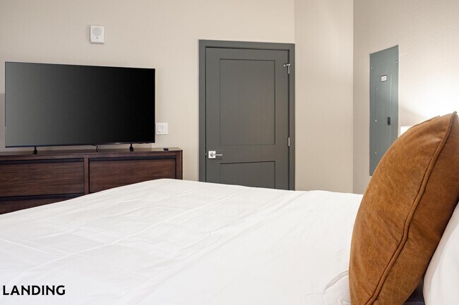 Foto del edificio - 415 E 2nd St S