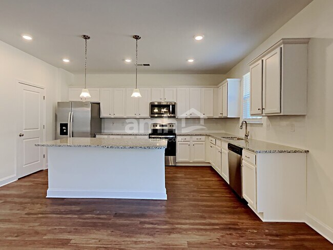 Foto del edificio - 1104 Bentley Pl