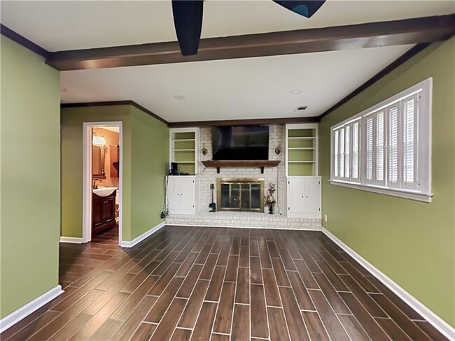 Foto del edificio - 5154 Five Forks Trickum Rd SW