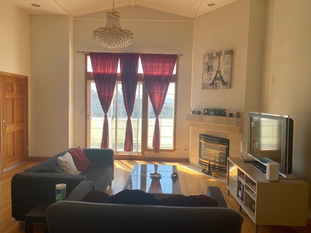 Photo - 122 Los Banos Ave House