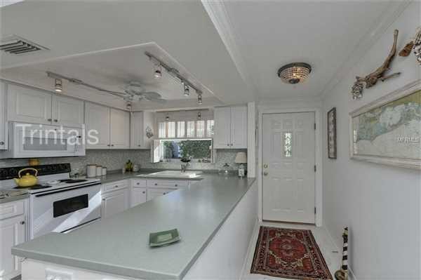 Building Photo - 957 Spanish Dr N