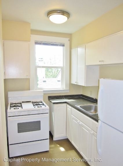 Foto del edificio - 4937 SW Corbett Ave