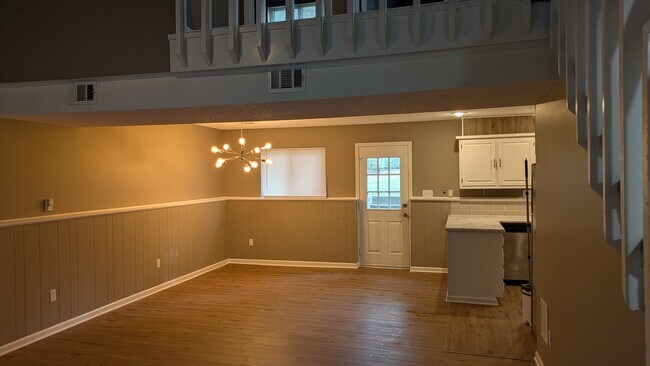 Foto del edificio - 10171 Haskins St