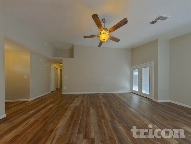 Foto del edificio - 857 E Saragosa St