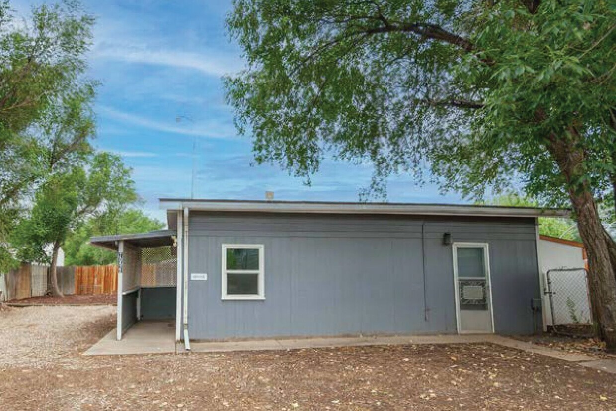 Foto del edificio - Cozy 1 Bed/1 Bath with ample room for all ...