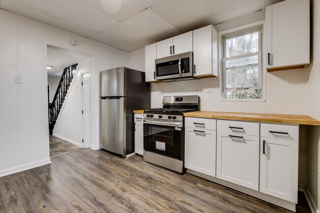 Foto del edificio - 955 E Warrington Ave