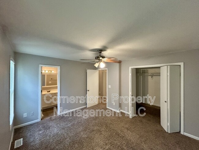 Foto del edificio - 2324 Ranch St