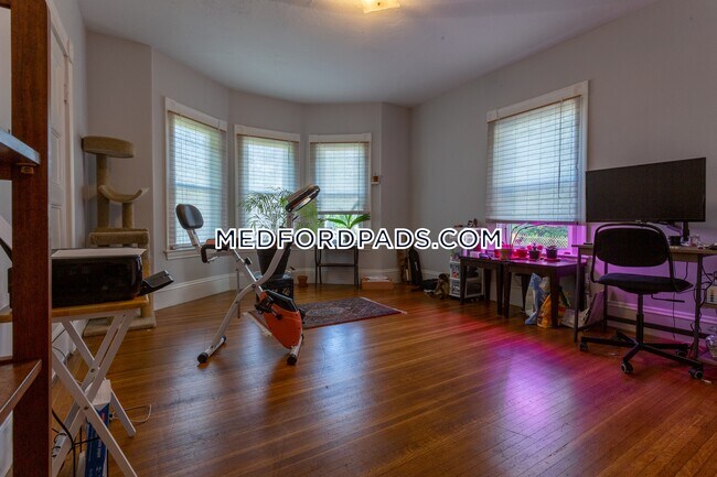 11 Boston Ave Medford Ma Apartments Medford Ma Apartments Com