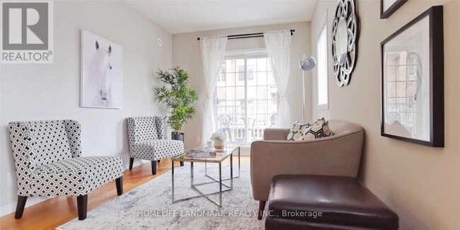 Building Photo - 9 Ormerod Ln