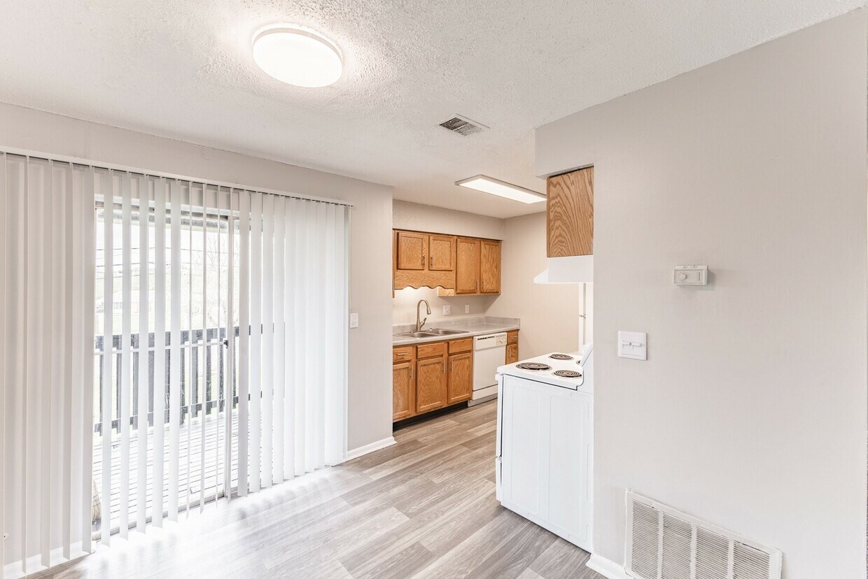 Dover Glen Apartments in Decatur, AL