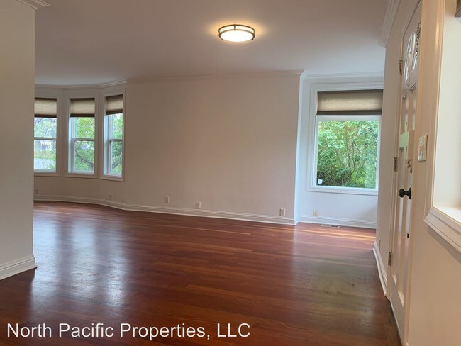 Building Photo - 2 br, 2 bath House - 2024 S Dearborn St