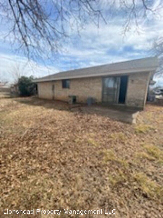 Building Photo - 4 br, 1.5 bath House - 4129 Corbett Drive