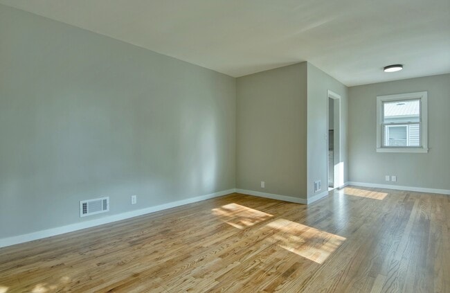 Living Area - 1012 N 77th Ave