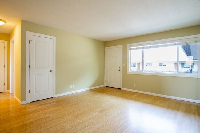 Photo - 7532 N Ida Ave. Apartment