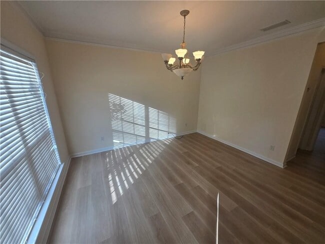 Foto del edificio - 2206 Creekway Dr