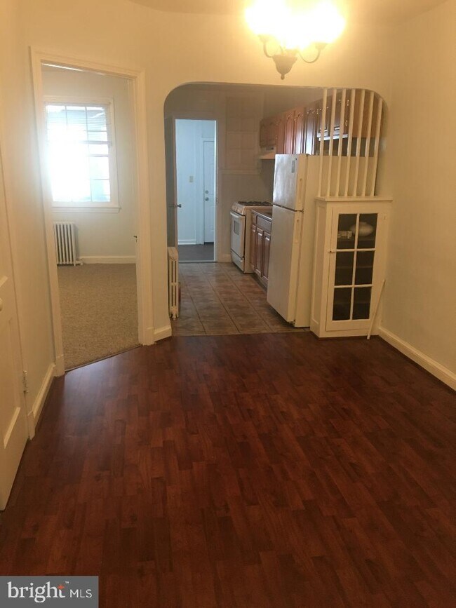 Foto del edificio - 1617 Holbrook St NE