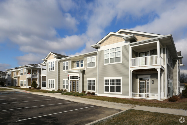 Foto del edificio - Traditions at Burns harbor Apartment Homes