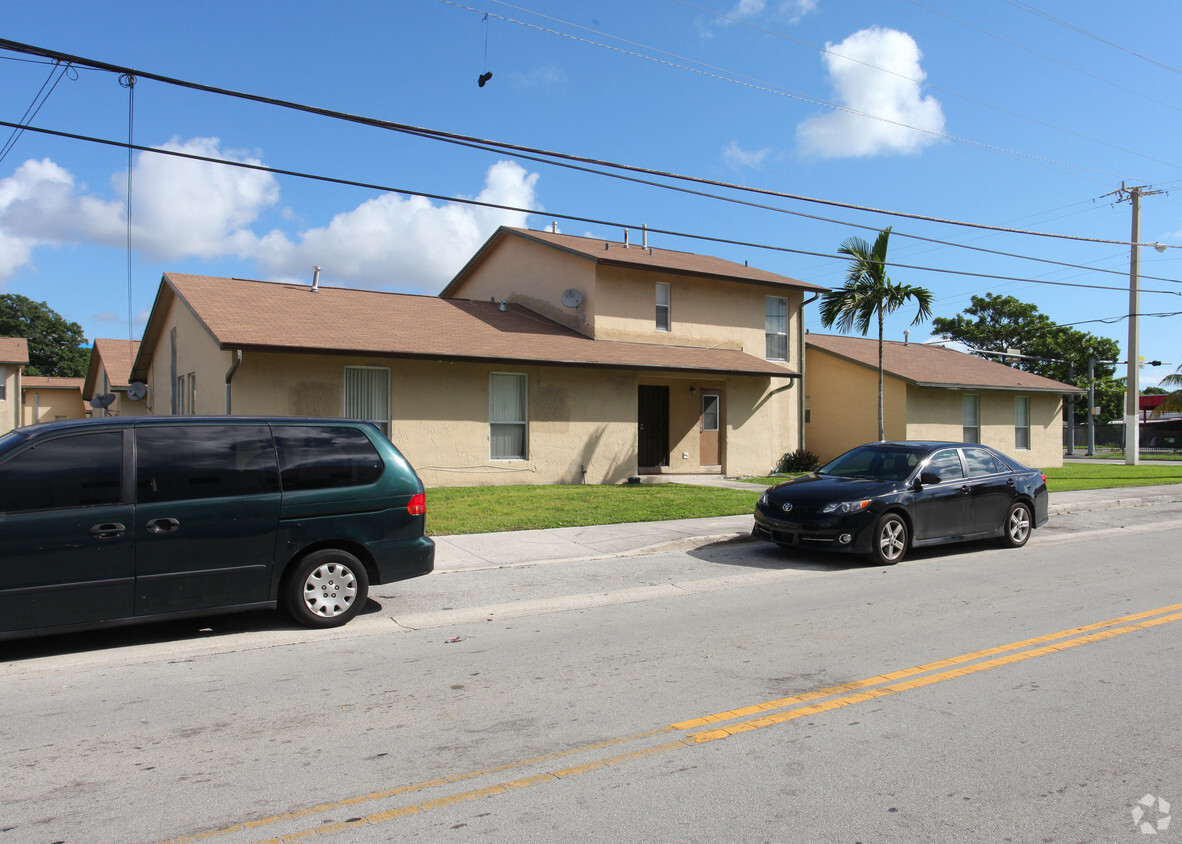 Building Photo - Wynwood Apartments