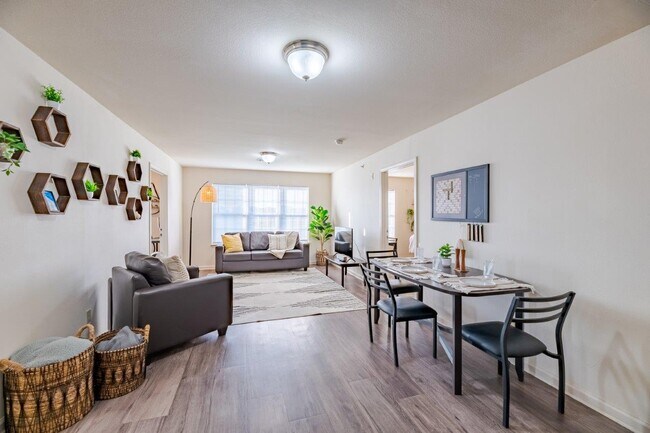 Foto del edificio - Cobblestone Grove Apartment Homes