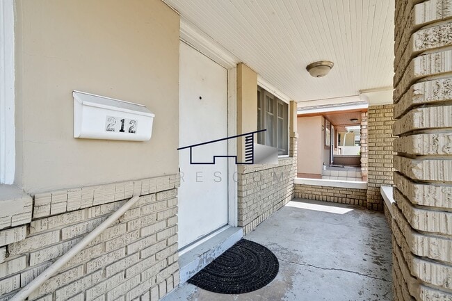 Building Photo - Ogden 2 Bedroom, 1 Bathroom!