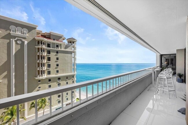 Building Photo - 5280 N Ocean Dr