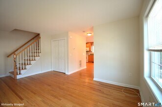 Building Photo - 173 Saybrook Rd