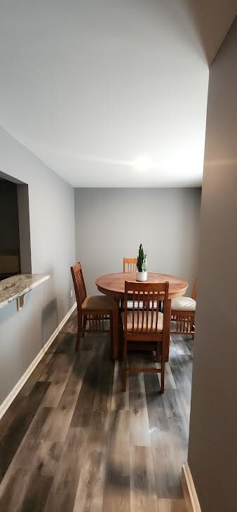 Foto del edificio - 377 E Montcastle Dr