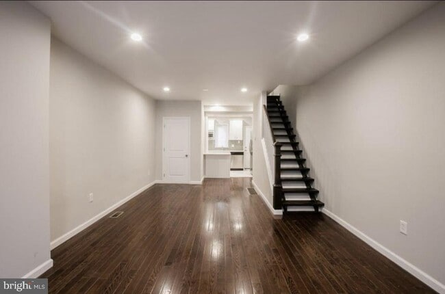 Building Photo - 2443 S Clarion St