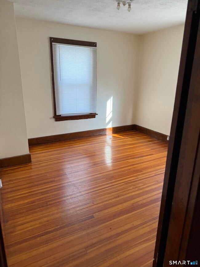 Foto del edificio - 5 Gardners Ln