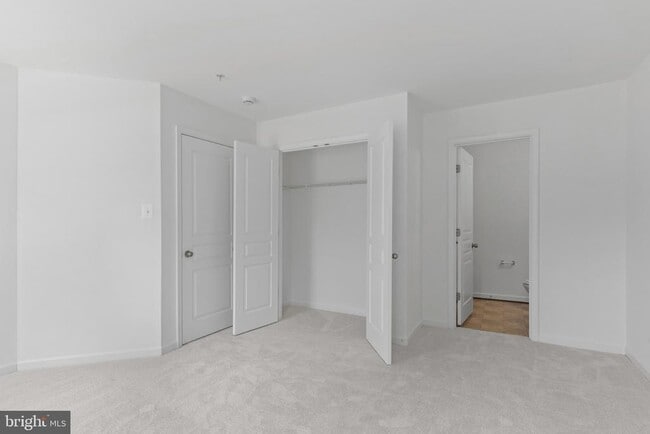 Building Photo - 8852 Purple Iris Ln