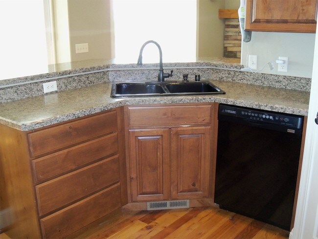 Foto del edificio - 6240 Gray Hawk Way