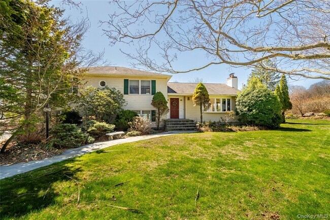 Foto del edificio - 34 Seven Oaks Ln