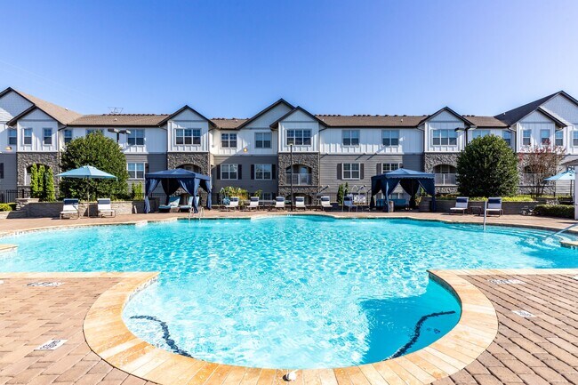 Building Photo - The Aventine Greenville Apartment Homes