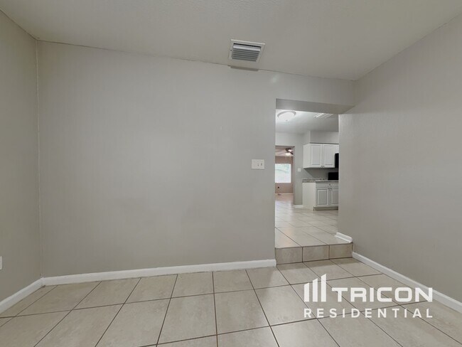 Foto del edificio - 3010 E Jean St
