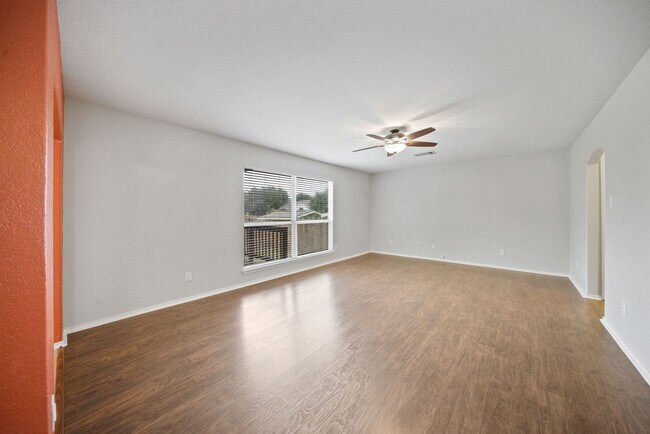 Foto del edificio - 3 Bedroom/2.5 Bath Magnolia Heights Subdiv...