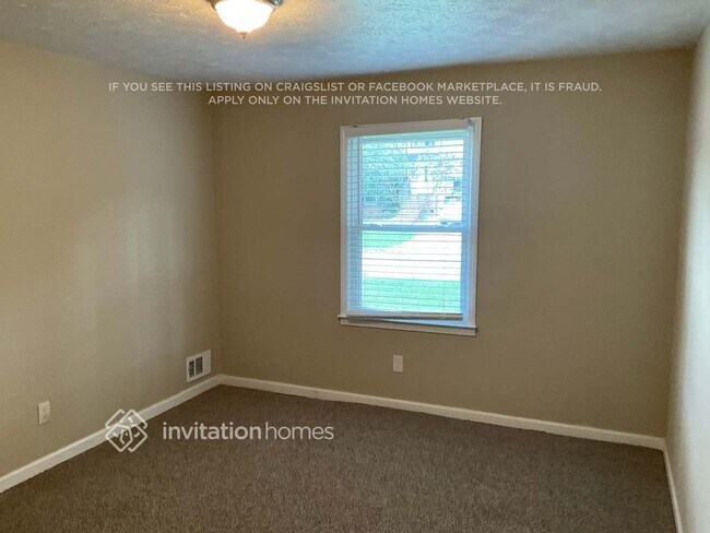 Foto del edificio - 2052 Marbut Ln