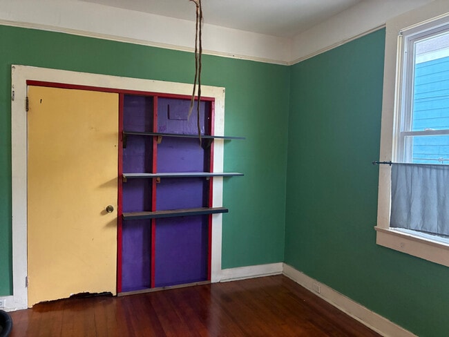 Building Photo - 1707 Frenchmen St