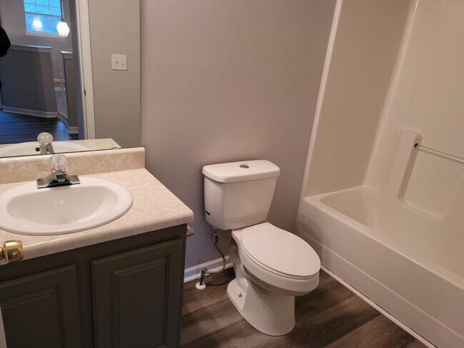 Foto del edificio - 4 bedroom in Atlanta GA 30349