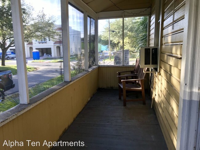 Building Photo - 2807 S Ferdinand Ave
