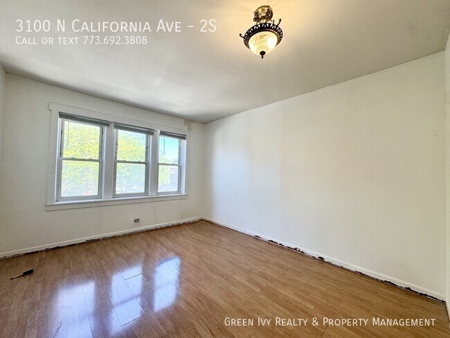 Foto del edificio - 3100 N California Ave