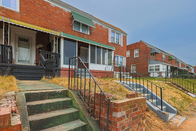 Foto del edificio - 2454 Terra Firma Rd