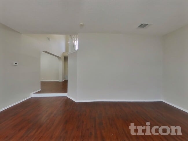 Building Photo - 8035 Dove Trail Dr